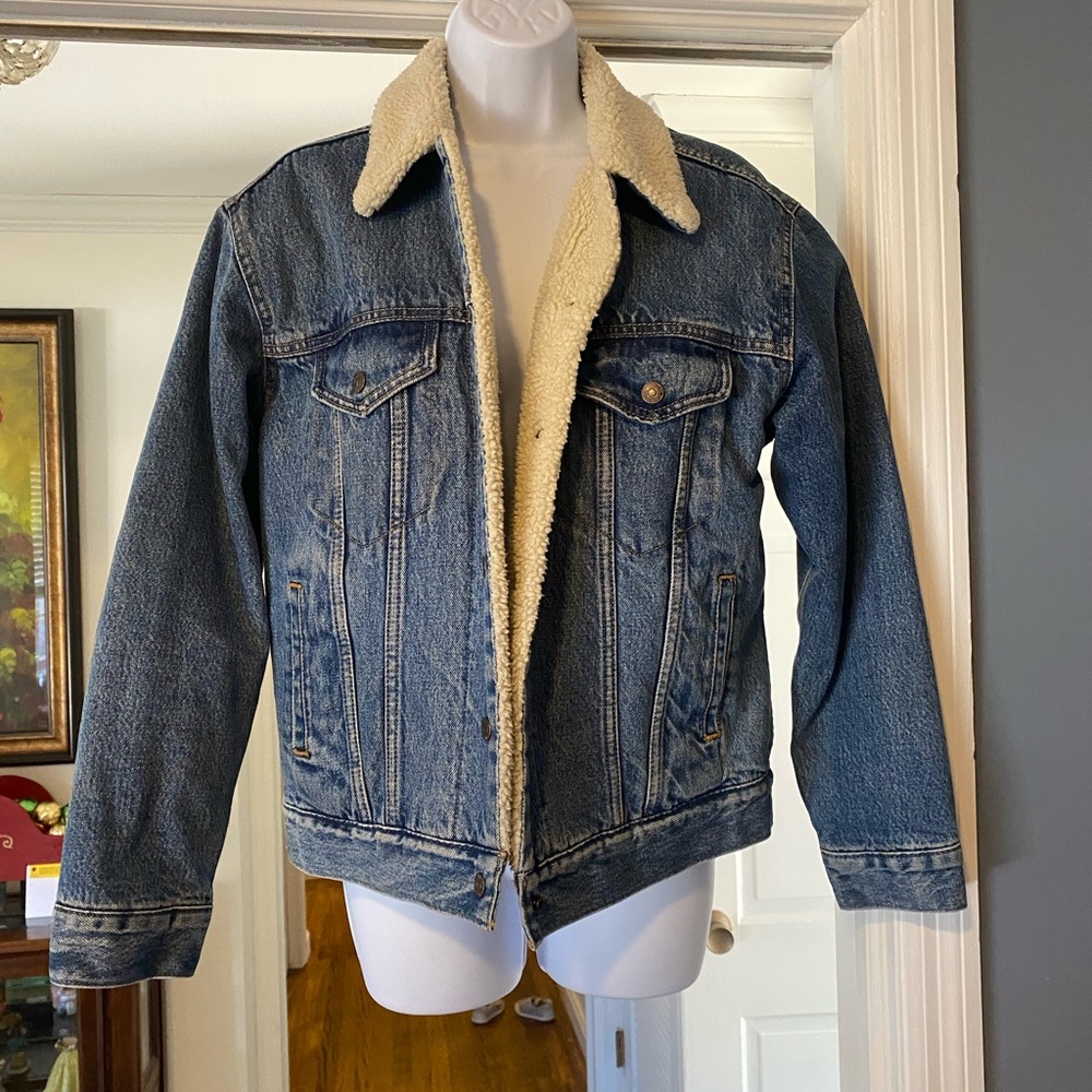 Levi’s Denim Sherpa-Lined Jacket